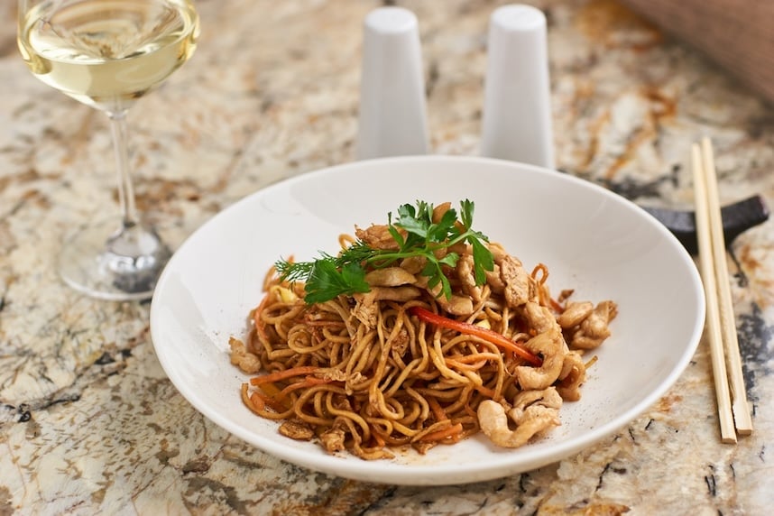 Cucina cinese: i migliori vini italiani da abbinare